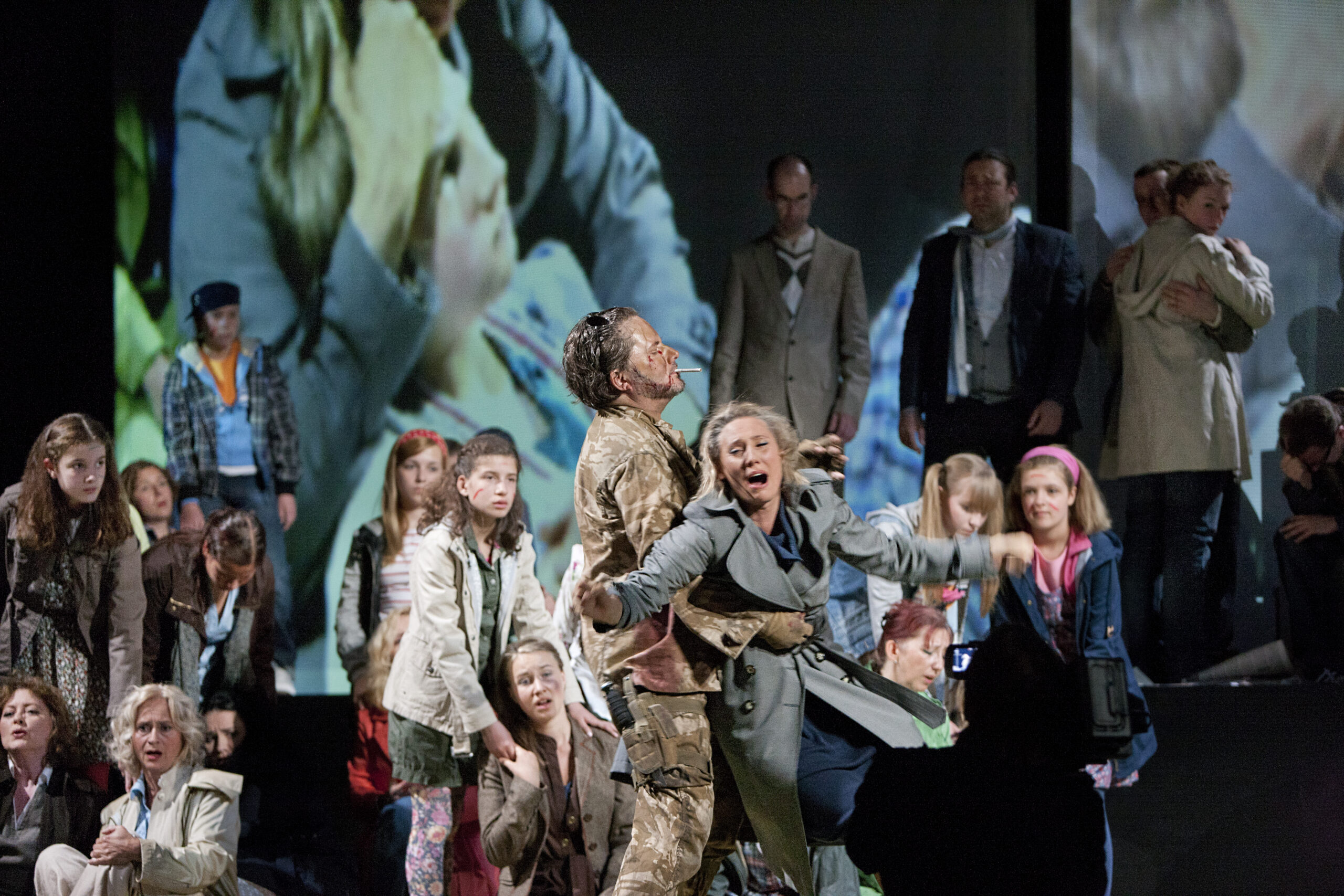 „War Requiem“, Musiktheater im Revier.