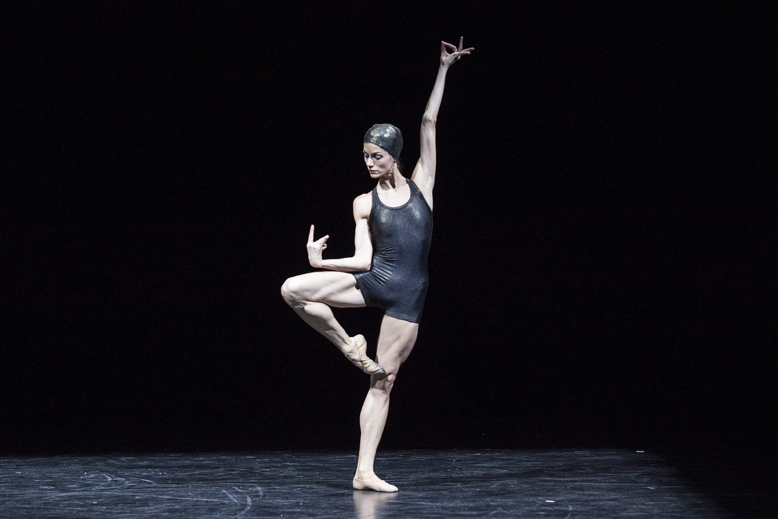 Bojana Nenadović in „Architektur der Stille“ von Edward Clug